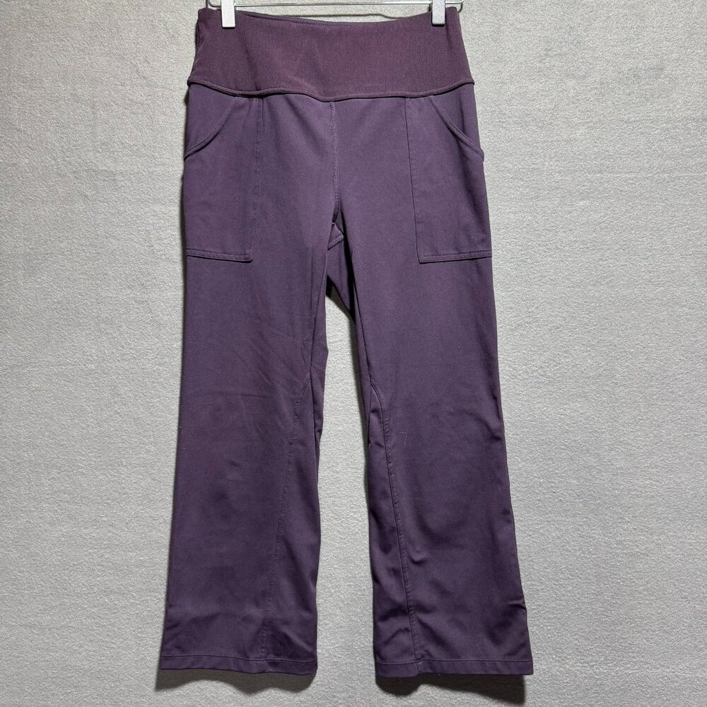 Zella Studio Lite Pocket Kick Flare Crop Pocket Leggings Purple/Maroon Size M